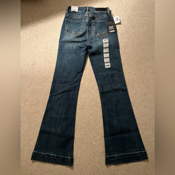BRAND NEW ROCK AND ROLL JEANS - Picture 2 of 3